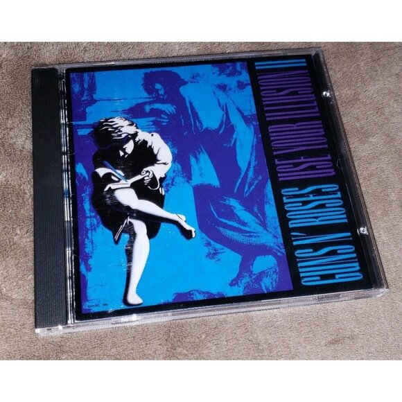 GUNS N ROSES cd USE YOUR ILLUSION II - Picture 1 of 5